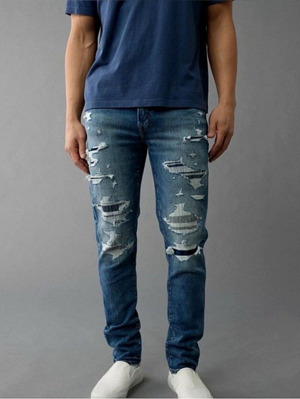 American Eagle Airflex Athletic Skinny Jeans (Distressed)